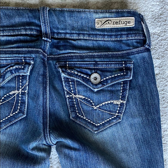 •Refuge• Distressed Skinny Bootcut Jeans - Picture 9 of 15